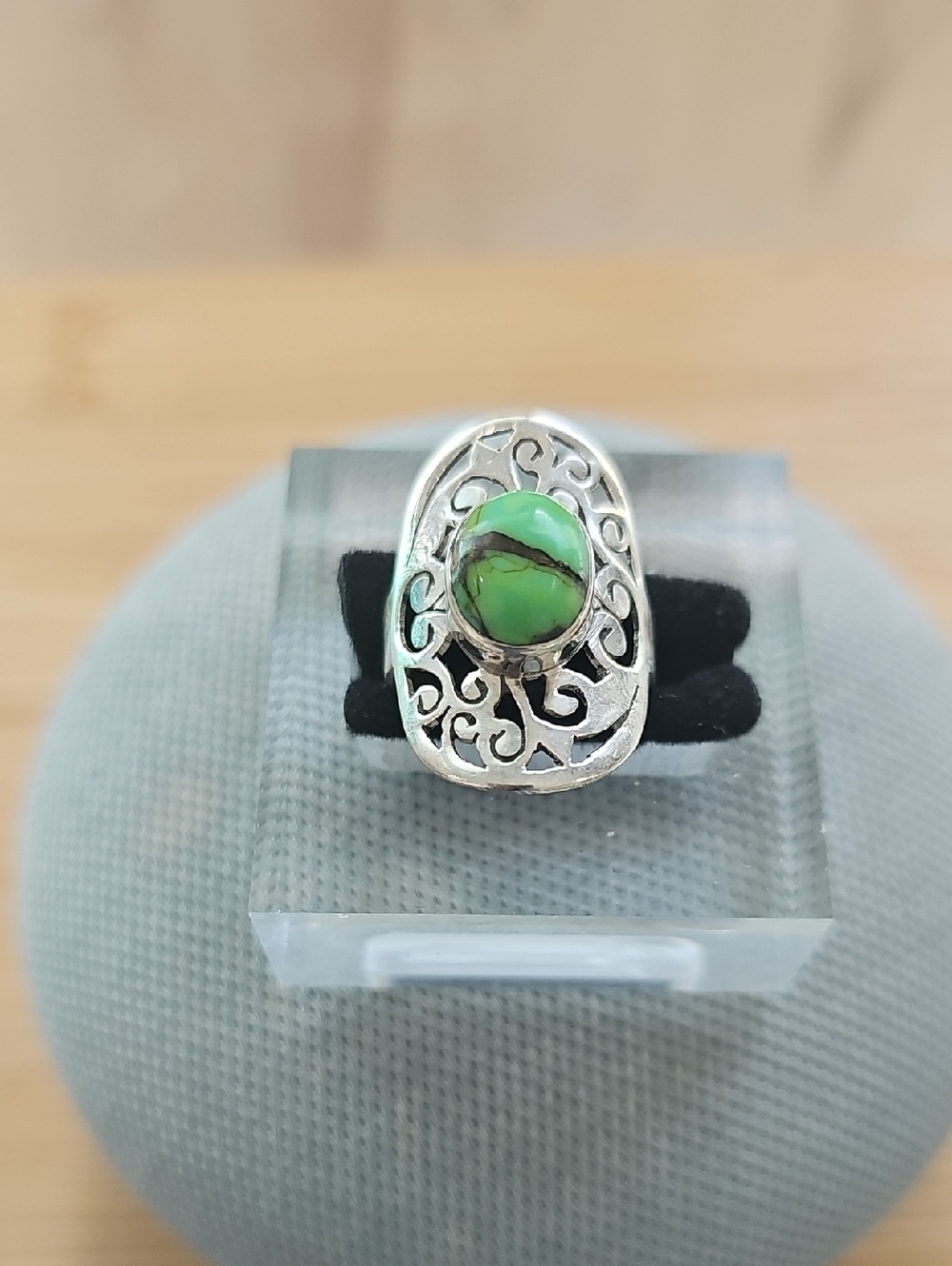 Sterling Silver Green Stone Filigree Ring